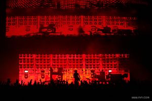 Nine Inch Nails - Lights In The Sky Tour 