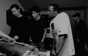Charlie Clouser, Trent Reznor, Dr. Dre and Danny Lohner working in the studio during The Fragile era
